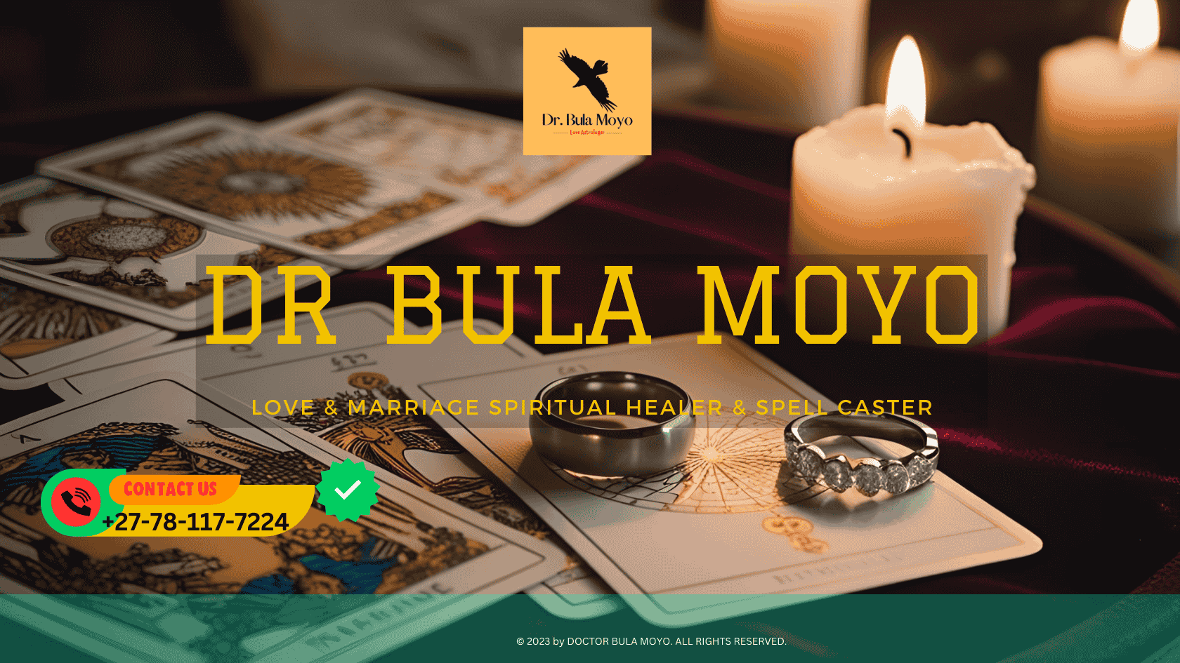 Psychic reading session focusing on marriage prediction with wedding rings and tarot cards